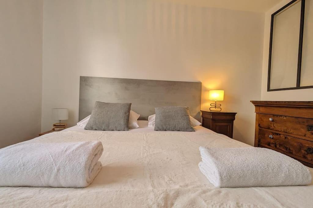 Le 828 : Appartement En Plein Centre De Vannes Esterno foto