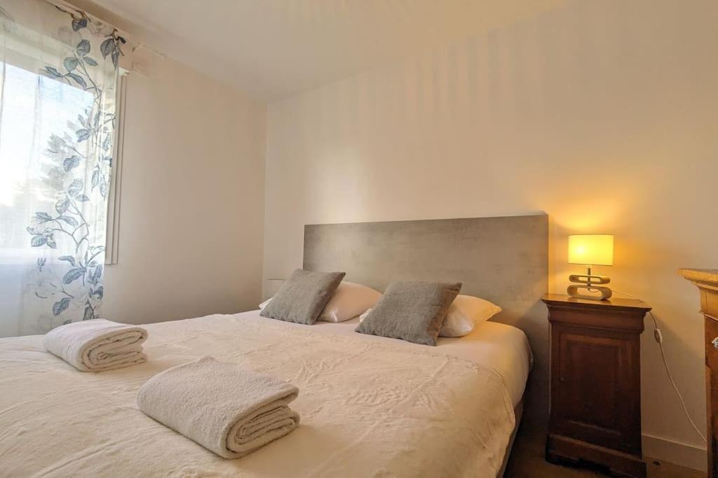 Le 828 : Appartement En Plein Centre De Vannes Esterno foto